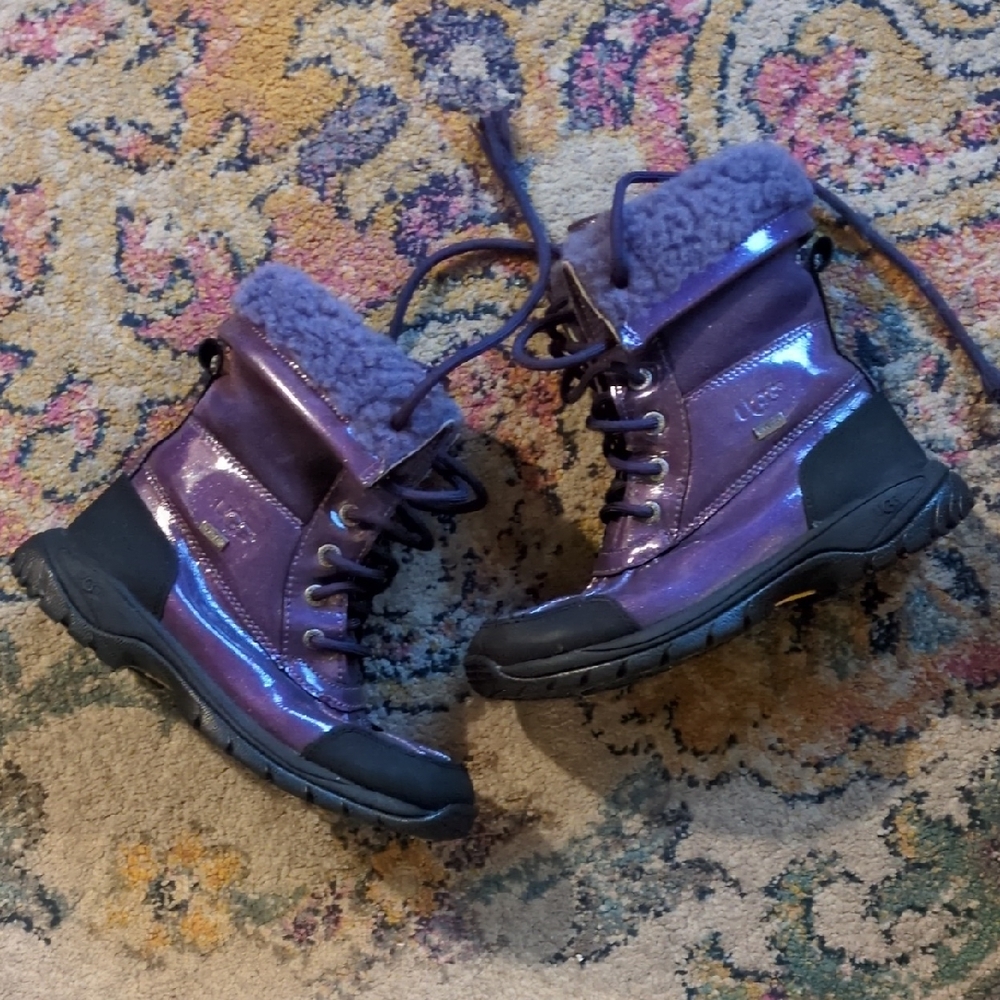 UGG Shiny Purple Boots with Shearling